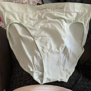 Victoria’s Secret seamless high leg brief
